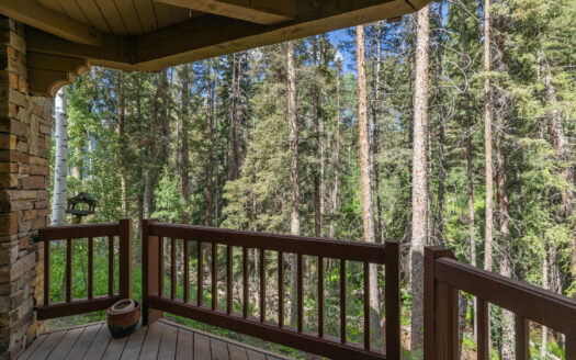 111 San Joaquin Road 20