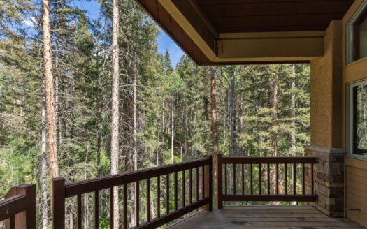 111 San Joaquin Road 20