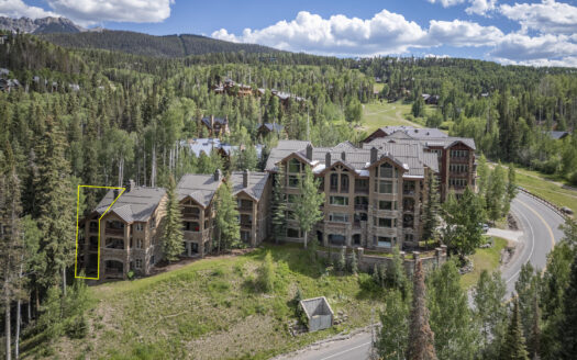 111 San Joaquin Road 20