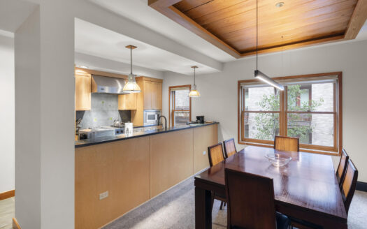 S 368 Davis Street A7