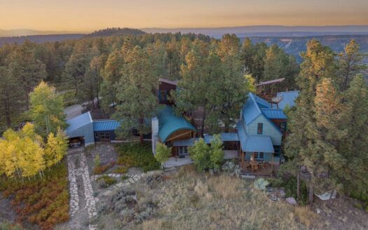 3450 Peninsula Drive