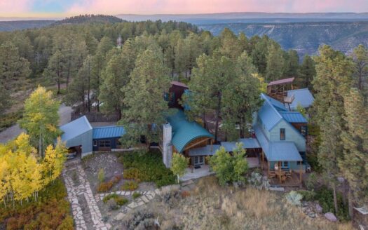 3450 Peninsula Drive