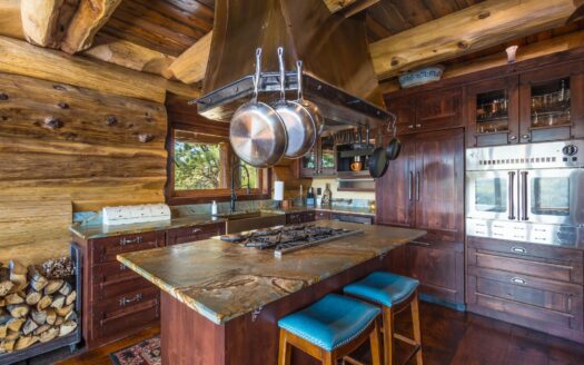 1776 Peninsula Drive