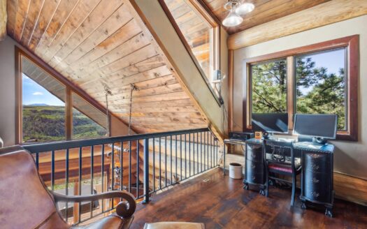 1776 Peninsula Drive