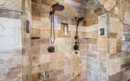 1776 Peninsula Drive