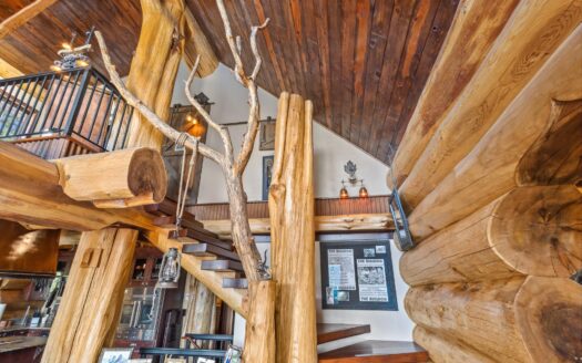 1776 Peninsula Drive