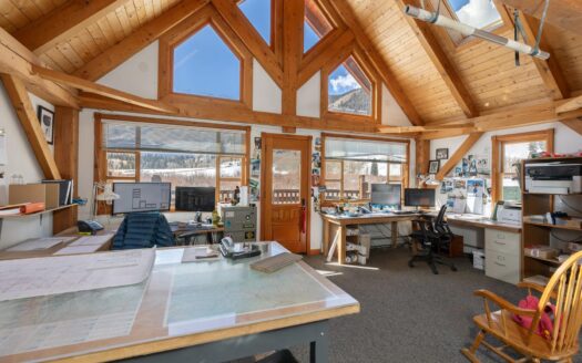 E 10 San Bernardo Drive