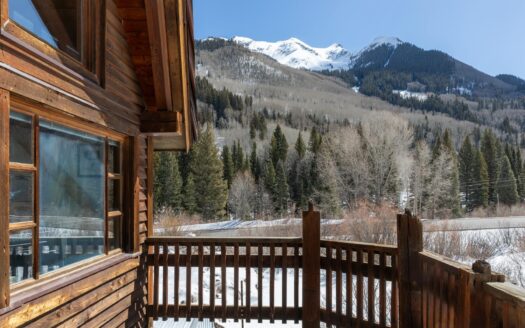 E 10 San Bernardo Drive