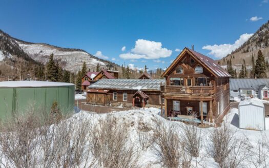 E 10 San Bernardo Drive