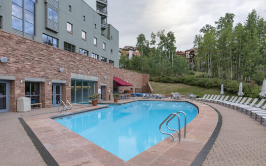 136 Country Club Drive 543