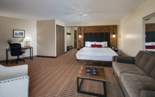 136 Country Club Drive 543