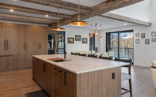 162 San Joaquin Road 5