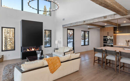 162 San Joaquin Road 5