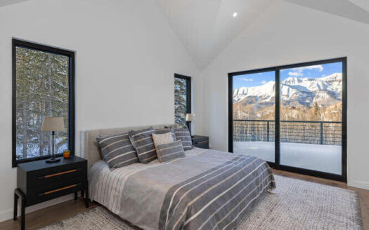 162 San Joaquin Road 5