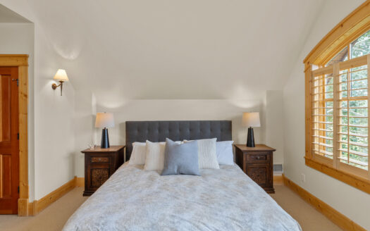 215 Double Eagle Drive C1