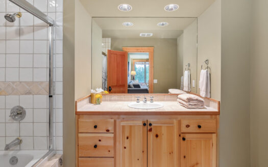 215 Double Eagle Drive C1