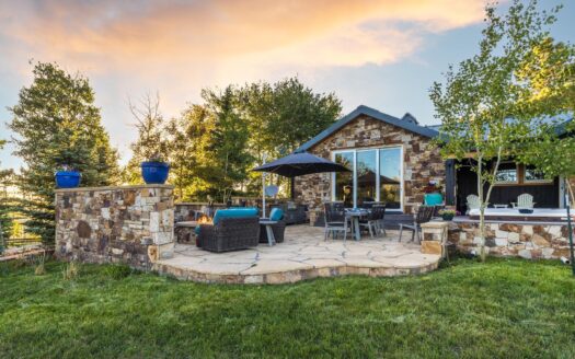 3289 Laughing Dog Road