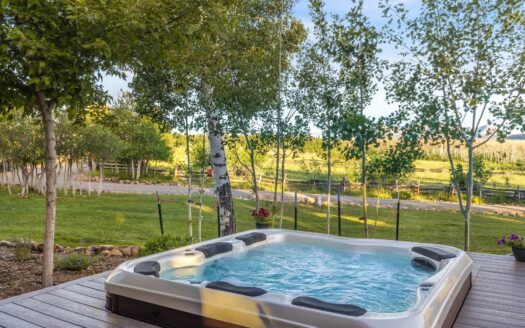 3289 Laughing Dog Road