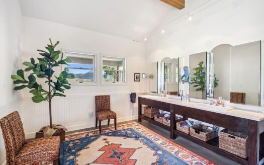 3289 Laughing Dog Road