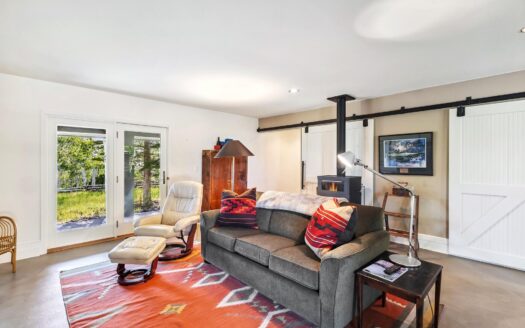 3289 Laughing Dog Road