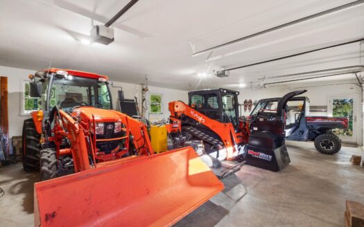 3289 Laughing Dog Road