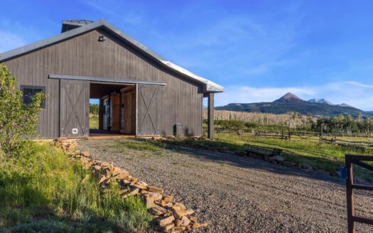 3289 Laughing Dog Road