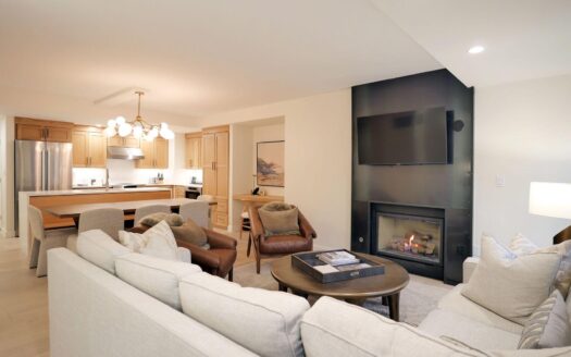 568 Mountain Village Boulevard 525/523