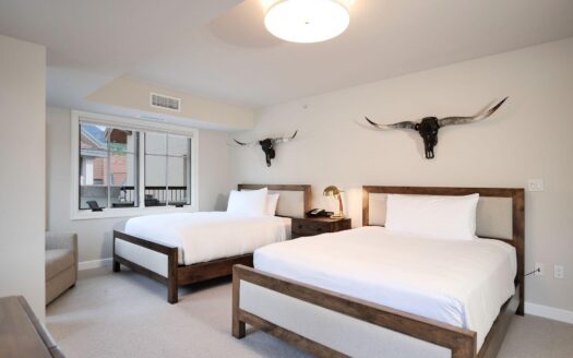 568 Mountain Village Boulevard 525/523