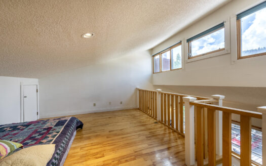 35 Pilot Knob Lane 504