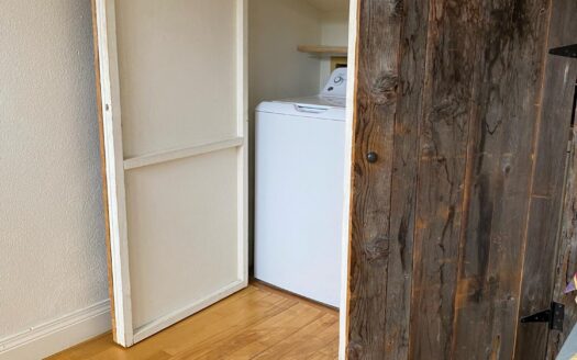 35 Pilot Knob Lane 504