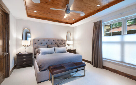 136 San Joaquin Road D101