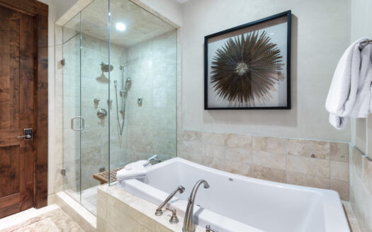 136 San Joaquin Road D101