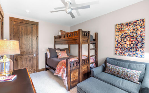 136 San Joaquin Road D101