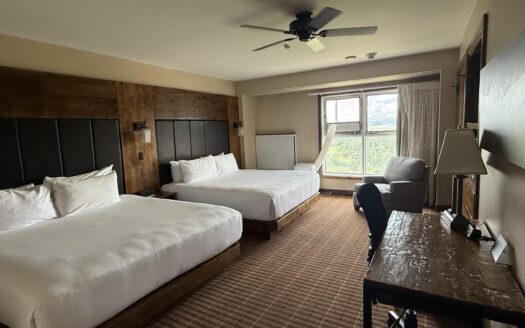 136 Country Club Drive 626 / 628