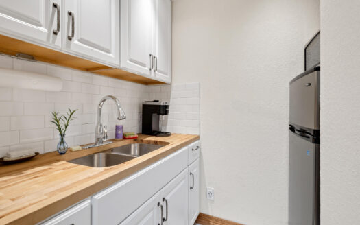 E 101 Colorado Avenue 201A and B