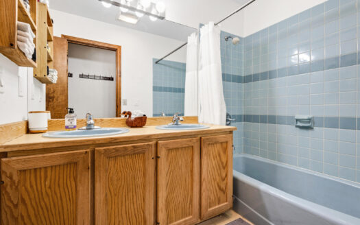 E 101 Colorado Avenue 201A and B