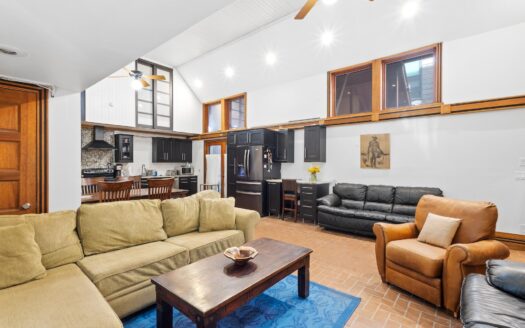 E 124 Pacific Avenue H