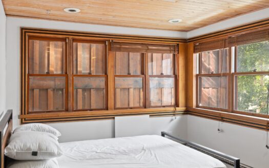 E 124 Pacific Avenue H