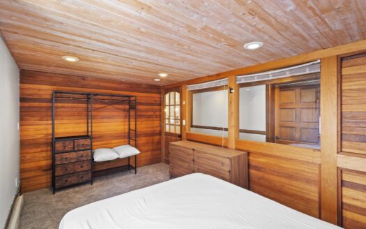 E 124 Pacific Avenue H