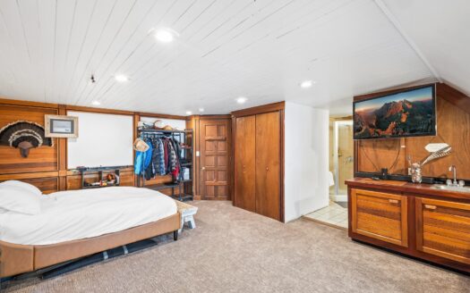 E 124 Pacific Avenue H