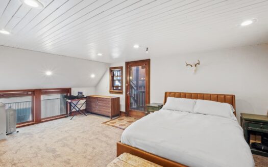 E 124 Pacific Avenue H