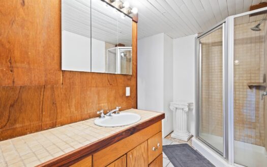 E 124 Pacific Avenue H