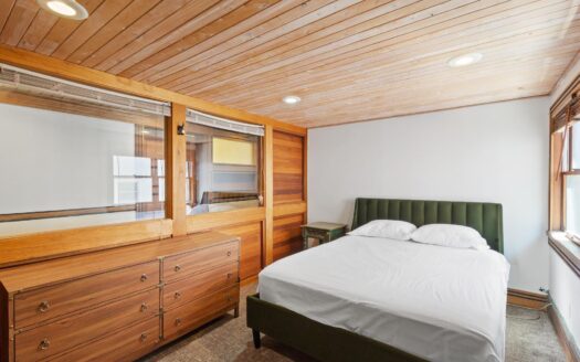 E 124 Pacific Avenue H