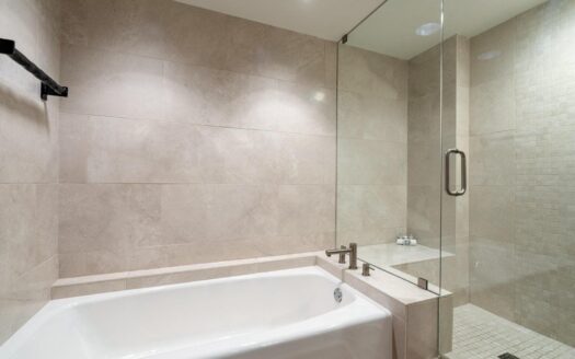 136 Country Club Drive 637