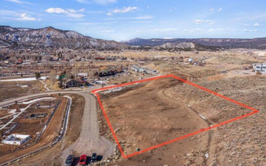TBD Mall Road & Redcliff Drive