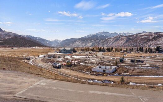 TBD Mall Road & Redcliff Drive