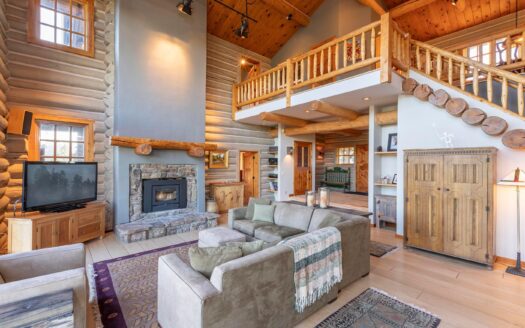 W 2045 Anderson Road