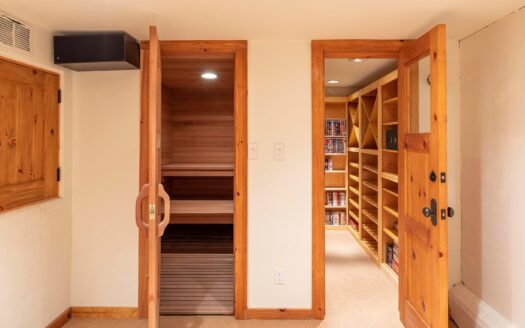 W 2045 Anderson Road