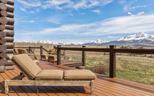 W 2045 Anderson Road