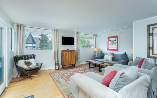 W 747 Pacific Avenue 506